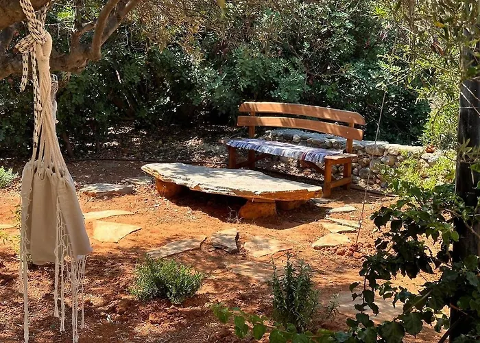 The Secret Treehouse * Herszonisszosz