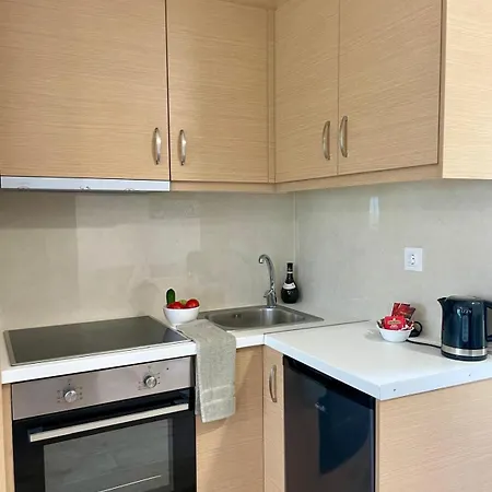 The Secret Treehouse * Hersonissos (Crete)