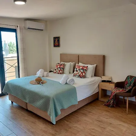 The Secret Treehouse Hersonissos (Crete)