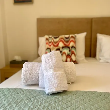 Apartment The Secret Treehouse *