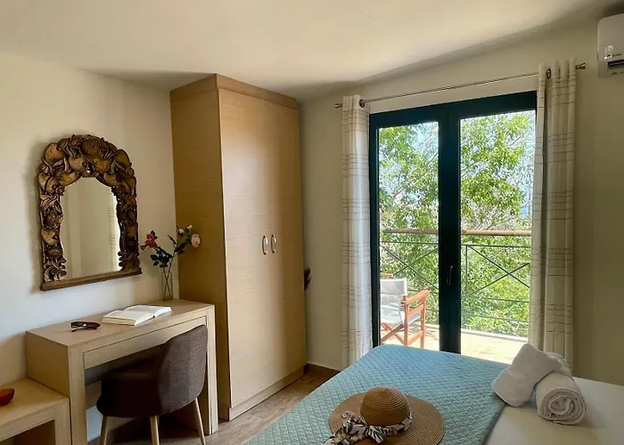 The Secret Treehouse * Hersónissos